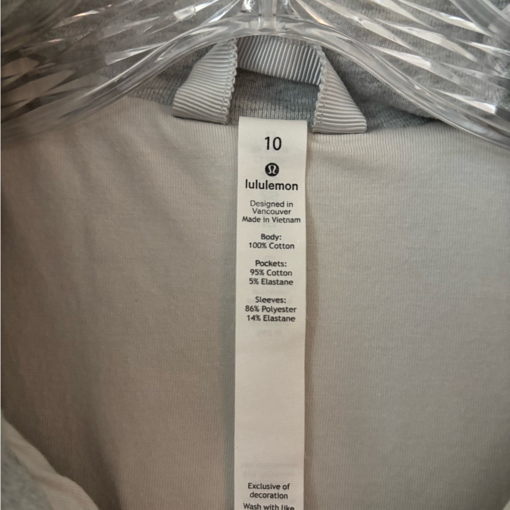 Lululemon Gray Quilted Zip Pullover - 10 - Picture 5 of 6